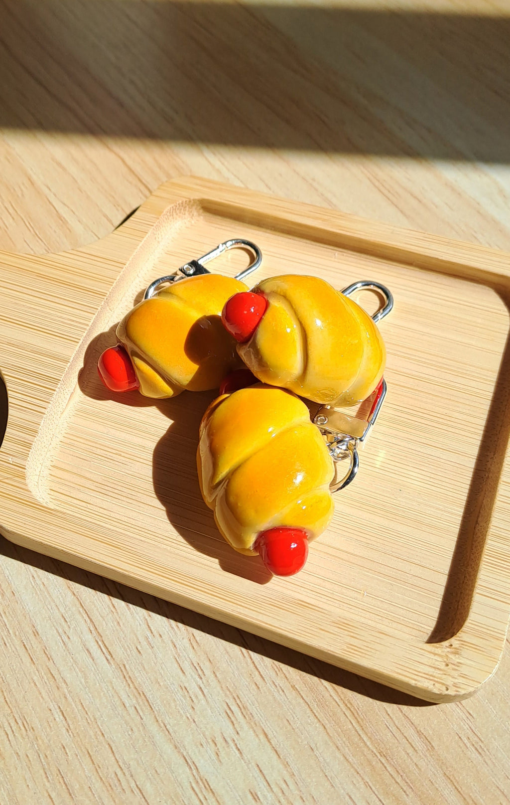 Hong Kong Sausage Bun Food - Keychain