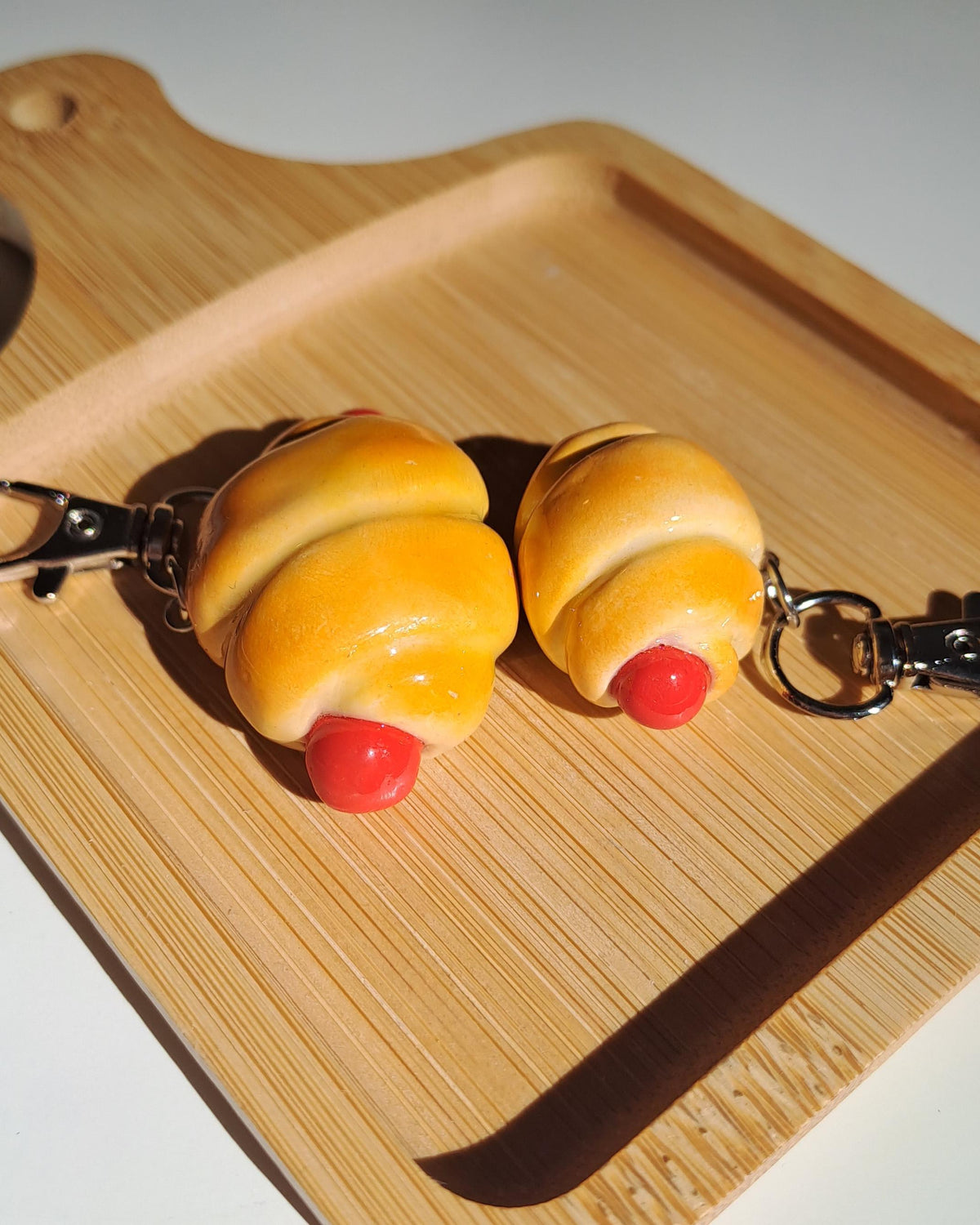 Hong Kong Sausage Bun Food - Keychain
