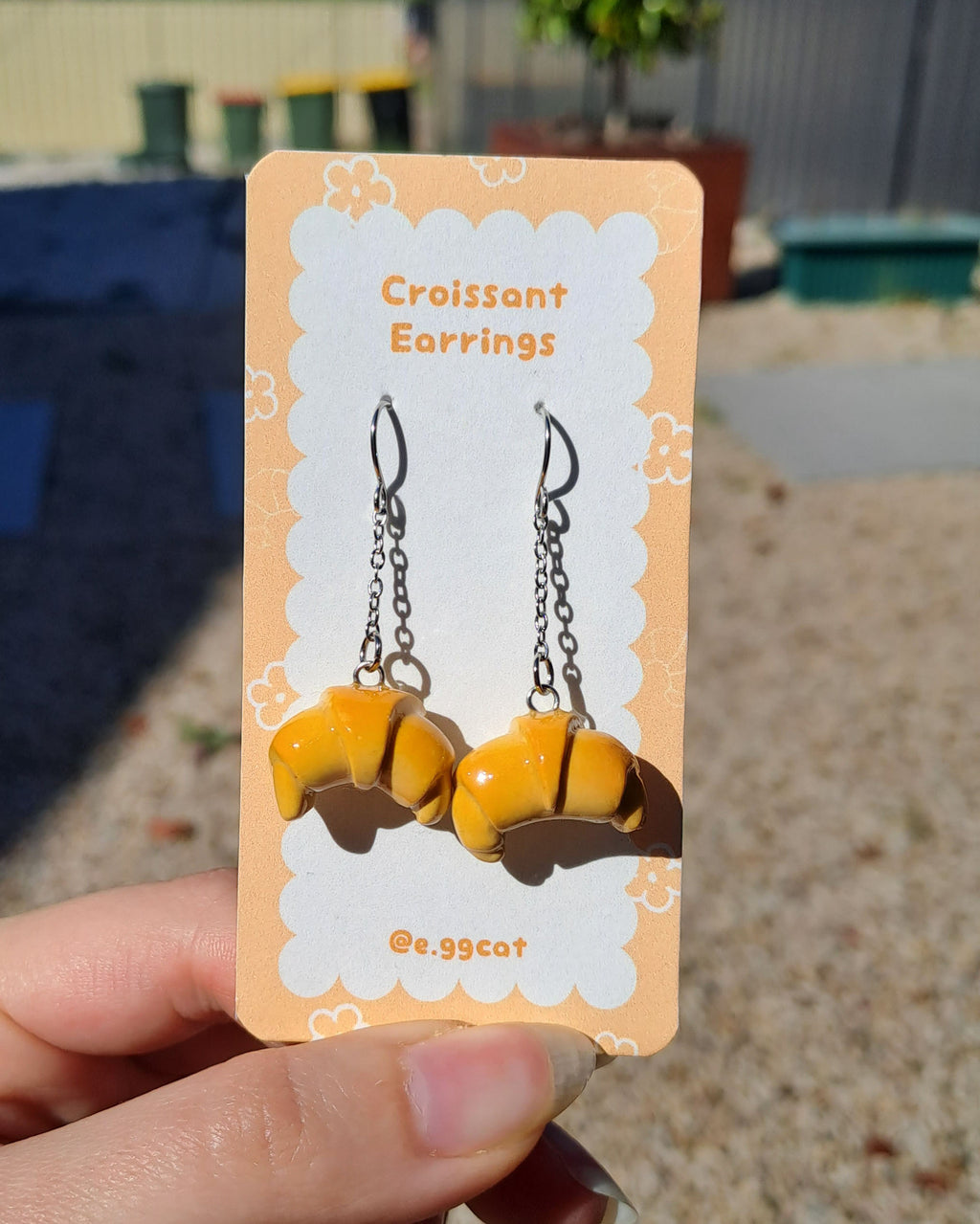 Tiny Croissant - Earrings