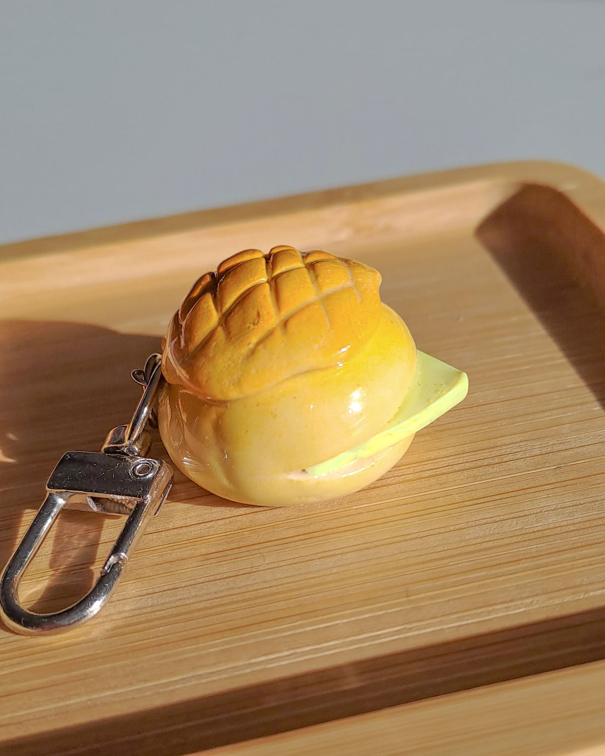 Crispy Pineapple Polo Bun Hong Kong style - Keychain