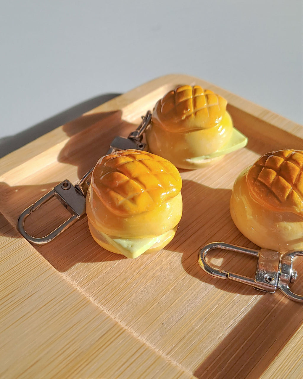 Crispy Pineapple Polo Bun Hong Kong style - Keychain